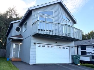 8140 Queen Victoria Dr, Anchorage, AK 99518
