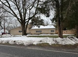 930 Winslow Rd, Williamstown, NJ 08094