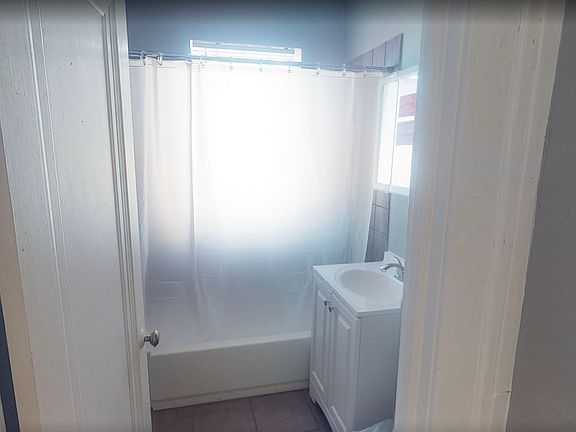 5th image of 817 W 83rd St APT 1N