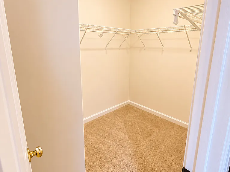 5115 Towne Park Dr — Photo 18
