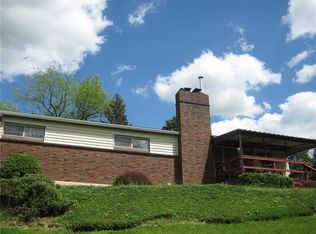 10 Evans St, Herminie, PA