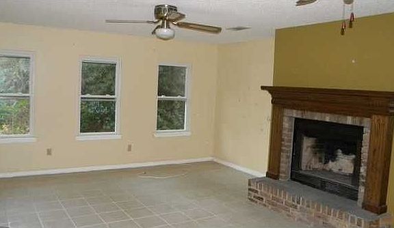 2nd image of 6290 Broadview Dr N