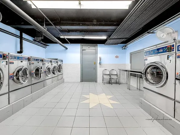 67-35 Yellowstone Boulevard image 19 of 20