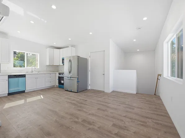 5426 Brockbank Pl, San Diego, CA 92115