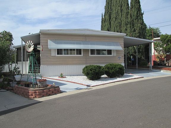 3rd image of 2003 Bayview Heights Dr Space 28