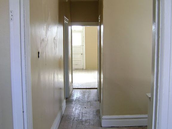 3rd image of 3404-3406 Cherokee St