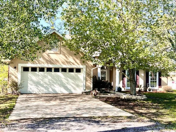 7944 Martin Bluff Rd, Gautier, MS 39553