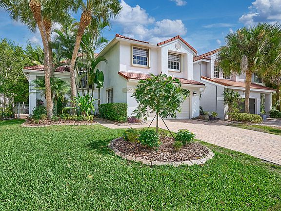 3rd image of 10414 Buena Ventura Drive