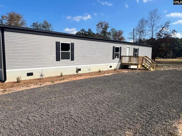 88 Lady Ashley Dr, Saint Matthews, SC 29135