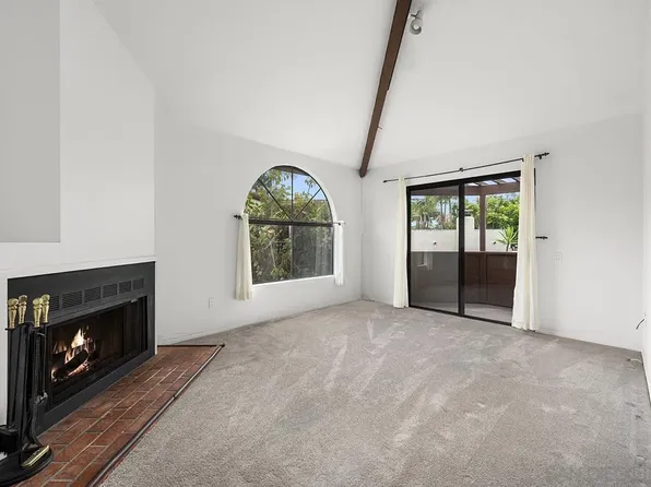 1943 Diamond St, San Diego, CA 92109