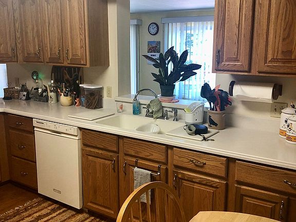 4th image of 5556 Christyway Ct