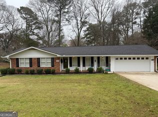 1283 Maple St SE, Conyers, GA 30013