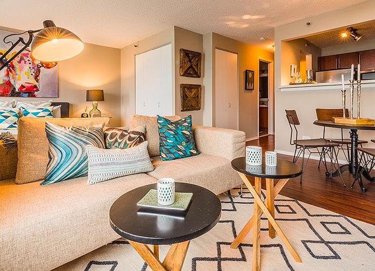 441 E Ontario St Chicago, IL, 60611 Apartments for Rent Zillow