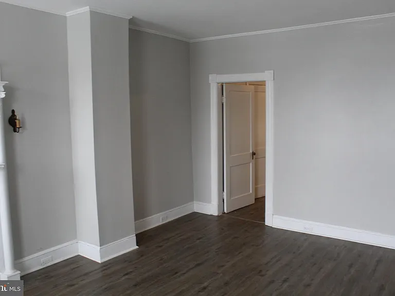 134 E Washington St #1 — Photo 27