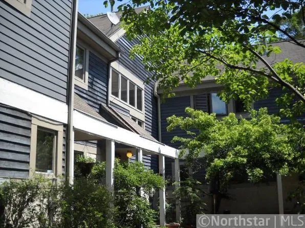 2407 1/2 24th Ave S, Minneapolis, MN 55406