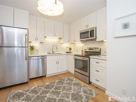 3rd image of 553 Frederick St APT 301