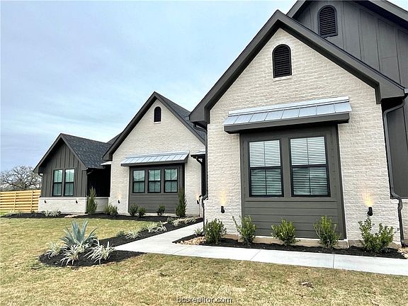 5th image of 5965 Rain Meadow Dr