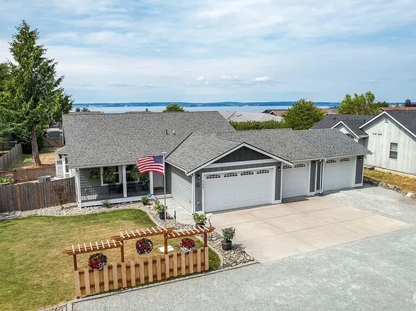 509 Island View Drive, Camano Island, WA 98282