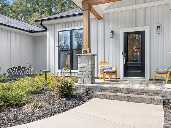 4th image of 217 Williams Rescue Rd