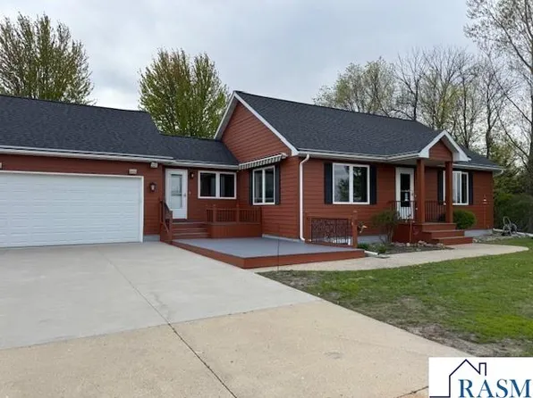 28081 470th St, Madison Lake, MN 56063