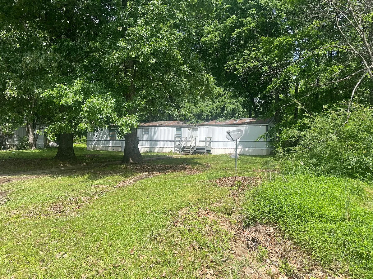 Building Photo - 30 Black Oak Cir