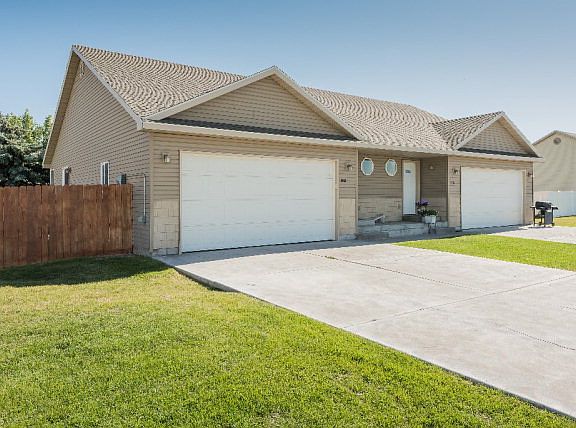2nd image of 3860 E Deloy Dr