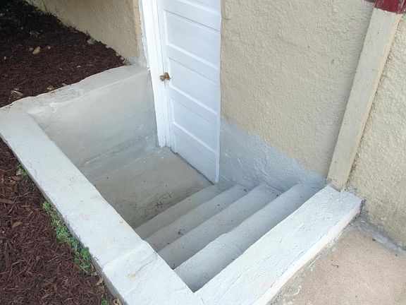 Walk-out Basement