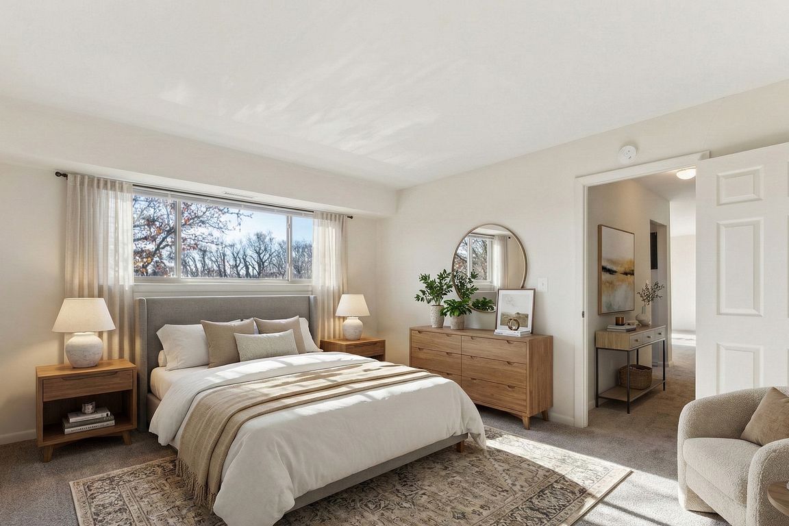 Fallstaff_Manor_Bedroom
