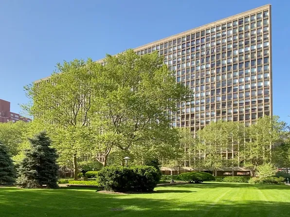 343 East 30th Street image 9 of 17