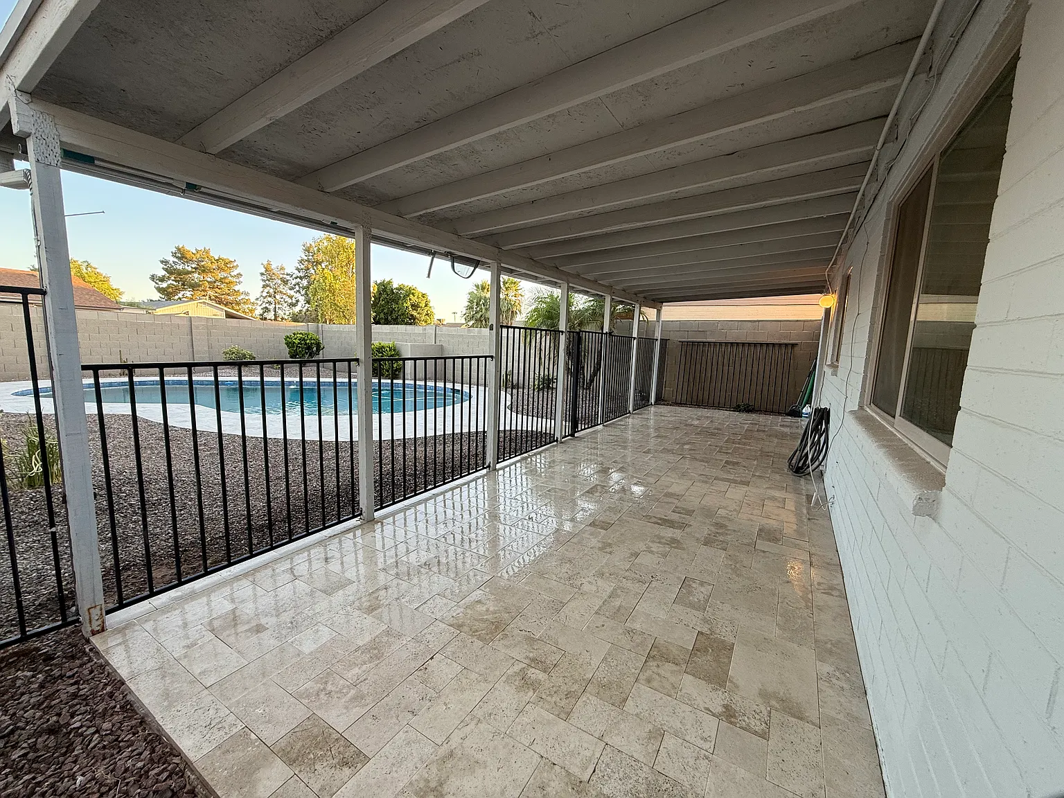 1315 W Straford Dr — Photo 4