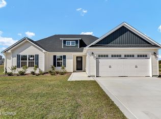 608 Turkey Trot Trail, Maysville, NC 28555
