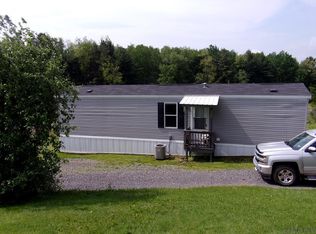 2127 Stutzmantown Rd, Somerset, PA 15501