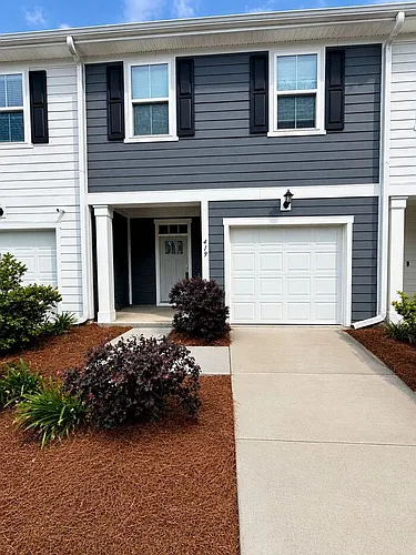419 Trotters Ln Photo 1