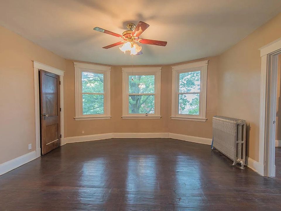 1st image of 1110 Beech Ave #2
