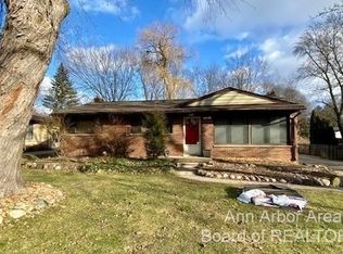 335 Hazelwood Ave, Ann Arbor, MI 48103