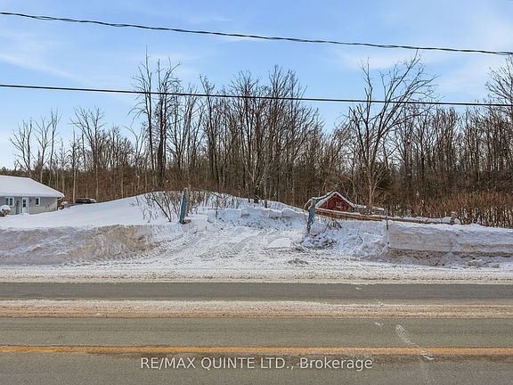 2nd image of 344 Quin Mo Lac Rd