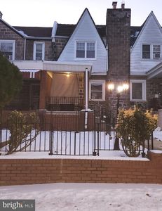 936 Flanders Rd, Philadelphia, PA, 19151
