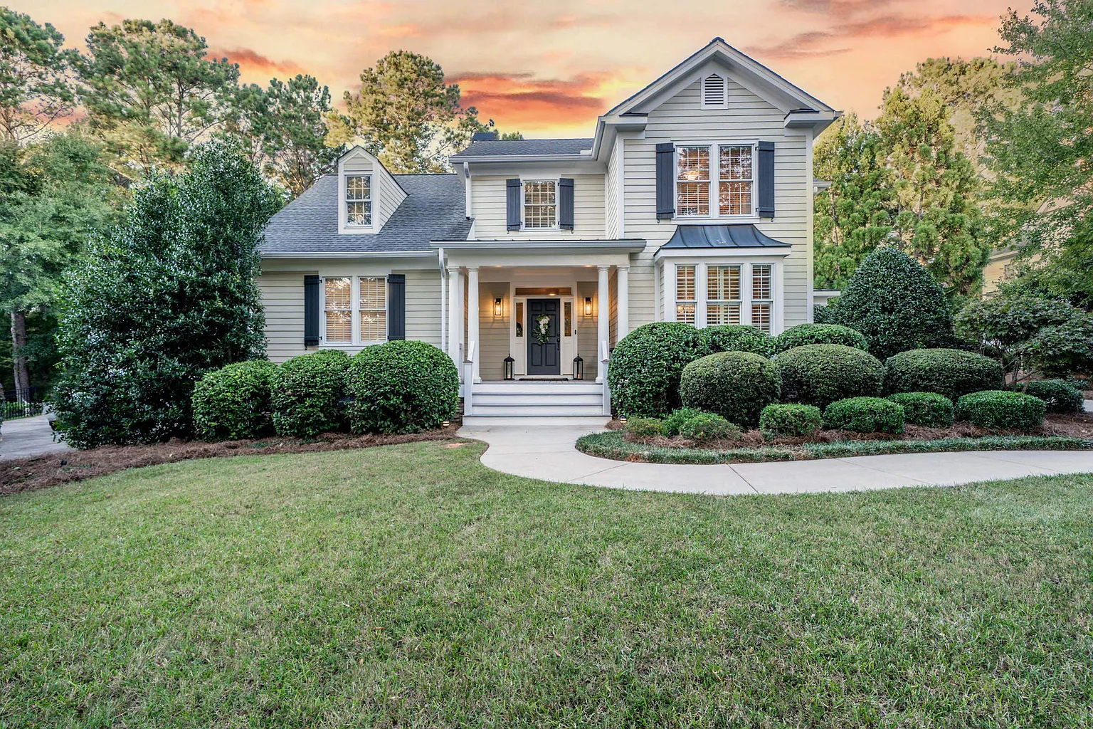 150 Parkside Ln photo 1