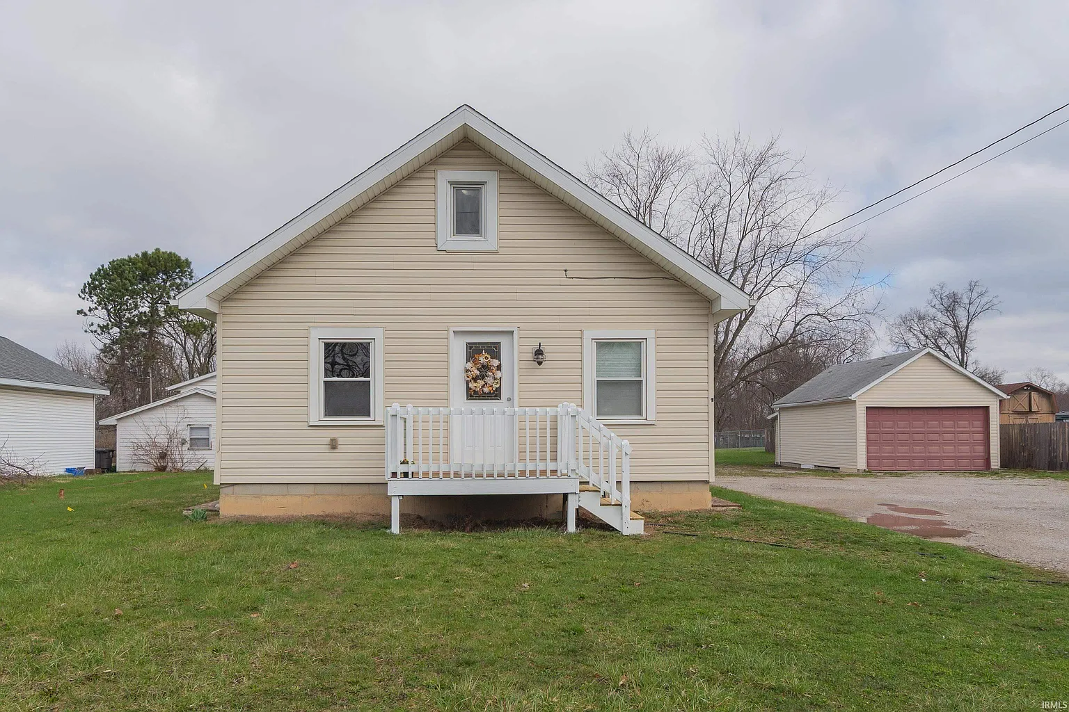 5223 Stellhorn Rd photo 1
