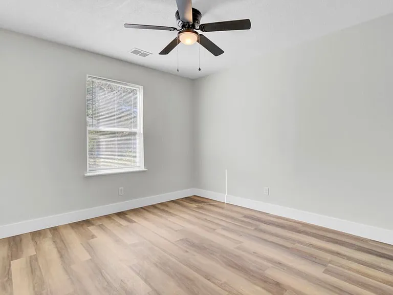 235 Mary Scott Dr — Photo 19