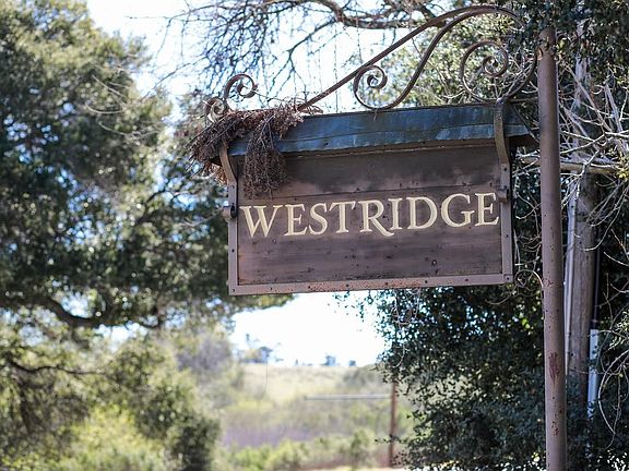 3rd image of 187 Westridge Dr