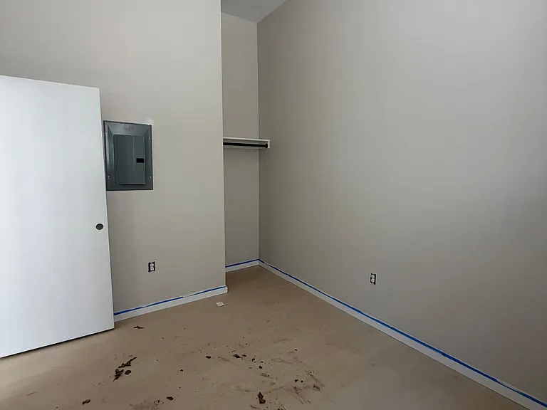 3900 Roland Ave — Photo 27