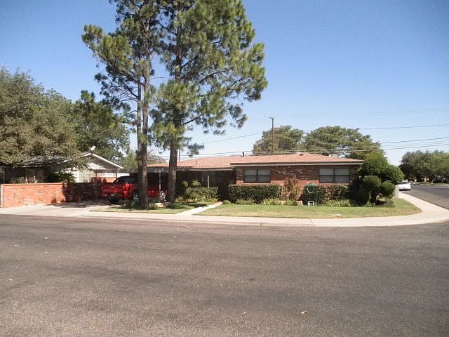 1st image of 1607 E 13th St