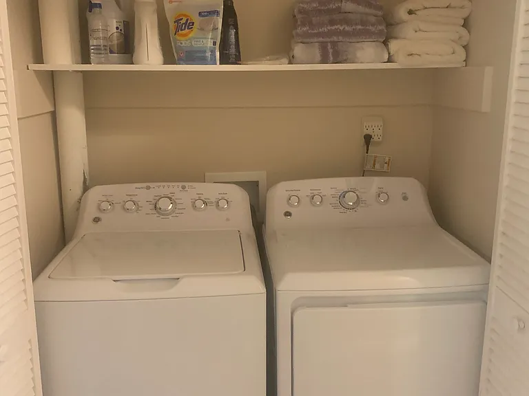 4100 Five Oaks Dr #45 — Photo 32