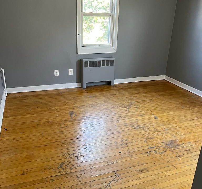 1st image of 2946 Bruner Ave