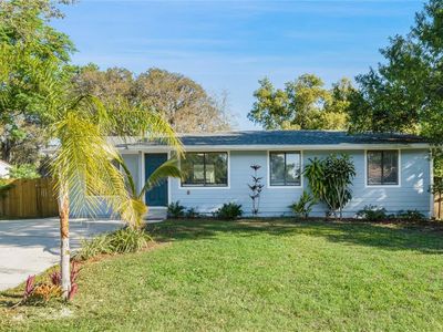 421 E 3rd St, Chuluota, FL, 32766