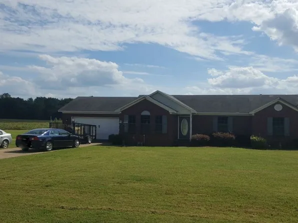 479 Ervin Ln, Covington, TN 38019