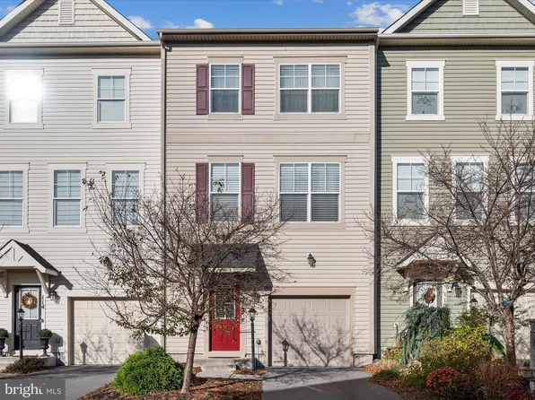 112 Pintangle Ct, Stephenson, VA 22656