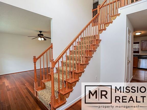 3rd image of 6755 Beulah Oaks Ln