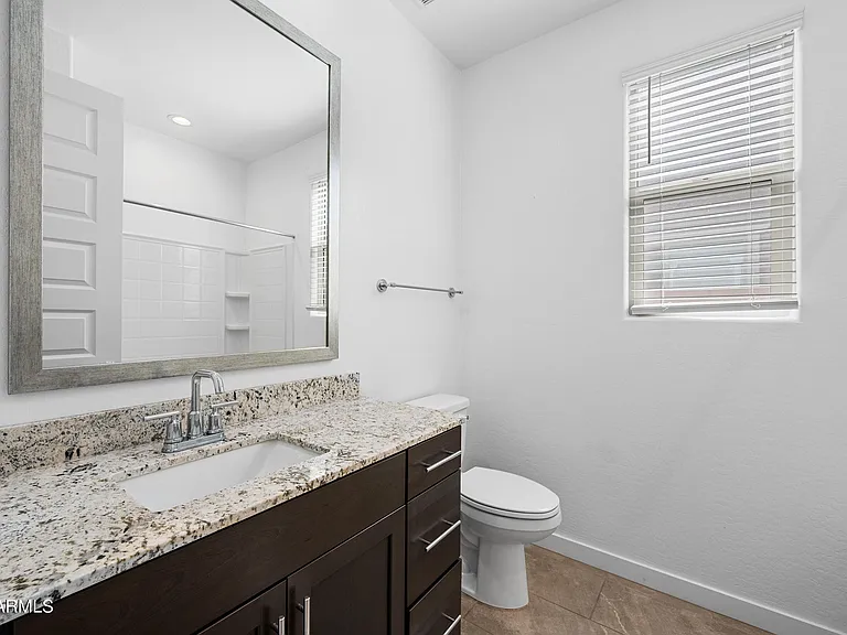 8911 W Solano Dr — Photo 20